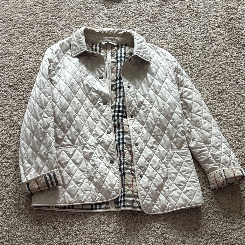Vintage Burberry Quilted Jacket in Cream (M)